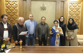 <p>در این مسابقات دیانا نخجوانی که از شاگردان مستعد من میباشد توانست مقام اولی مسابقات را کسب نماید</p>
